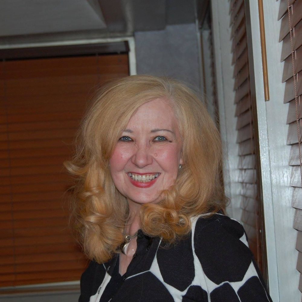 Meet your Posher, Sharon